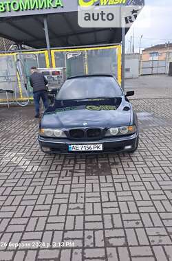 Седан BMW 5 Series 1998 в Павлограді