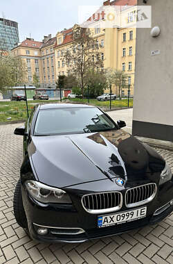 Седан BMW 5 Series 2016 в Ужгороде