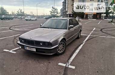 Седан BMW 5 Series 1989 в Николаеве