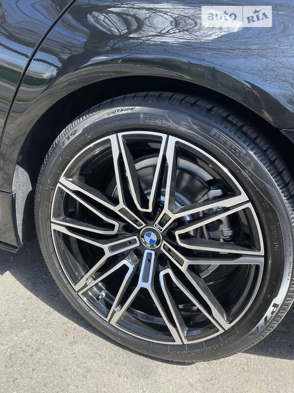 Седан BMW 5 Series 2016 в Измаиле