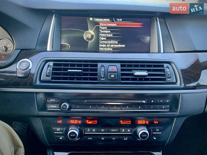 Седан BMW 5 Series 2014 в Нововолынске