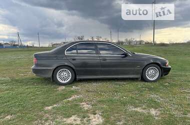 Седан BMW 5 Series 1998 в Днепре