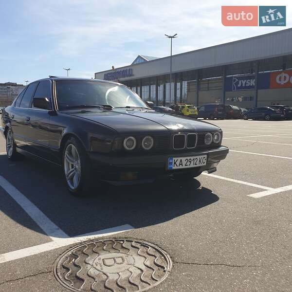 Седан BMW 5 Series 1989 в Борисполе