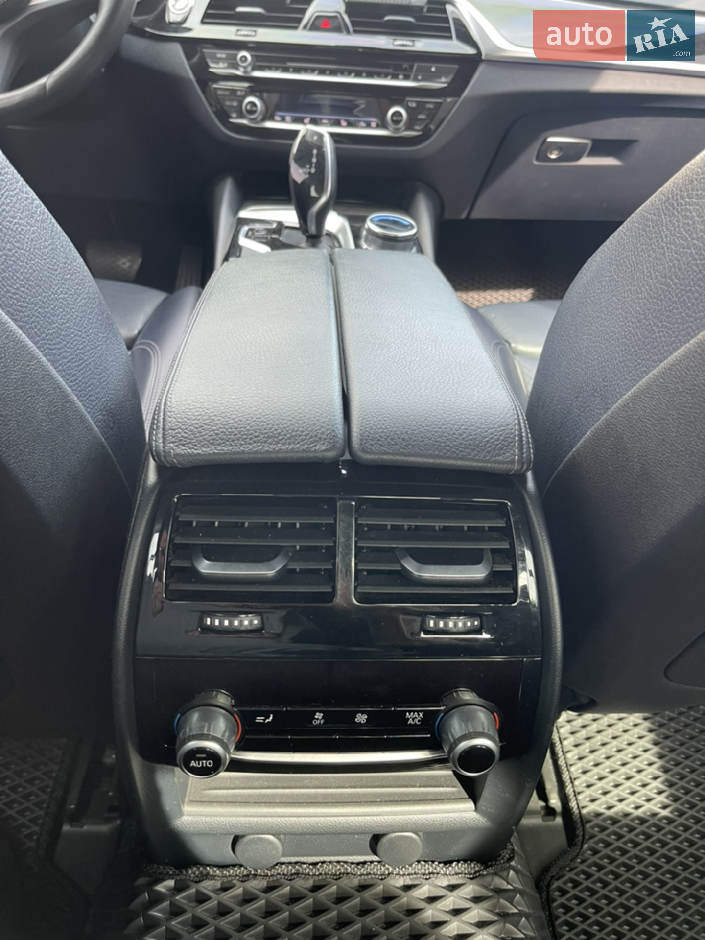2017 BMW 5er - мініатюра 15