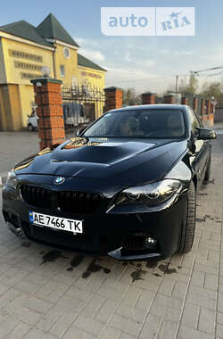 Седан BMW 5 Series 2011 в Новомосковську