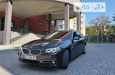 Седан BMW 5 Series 2015 в Львові