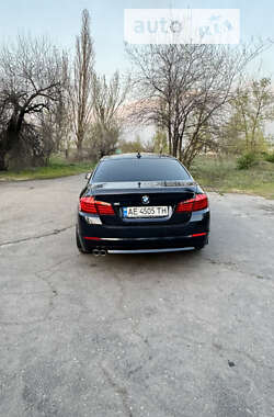 Седан BMW 5 Series 2012 в Каменском