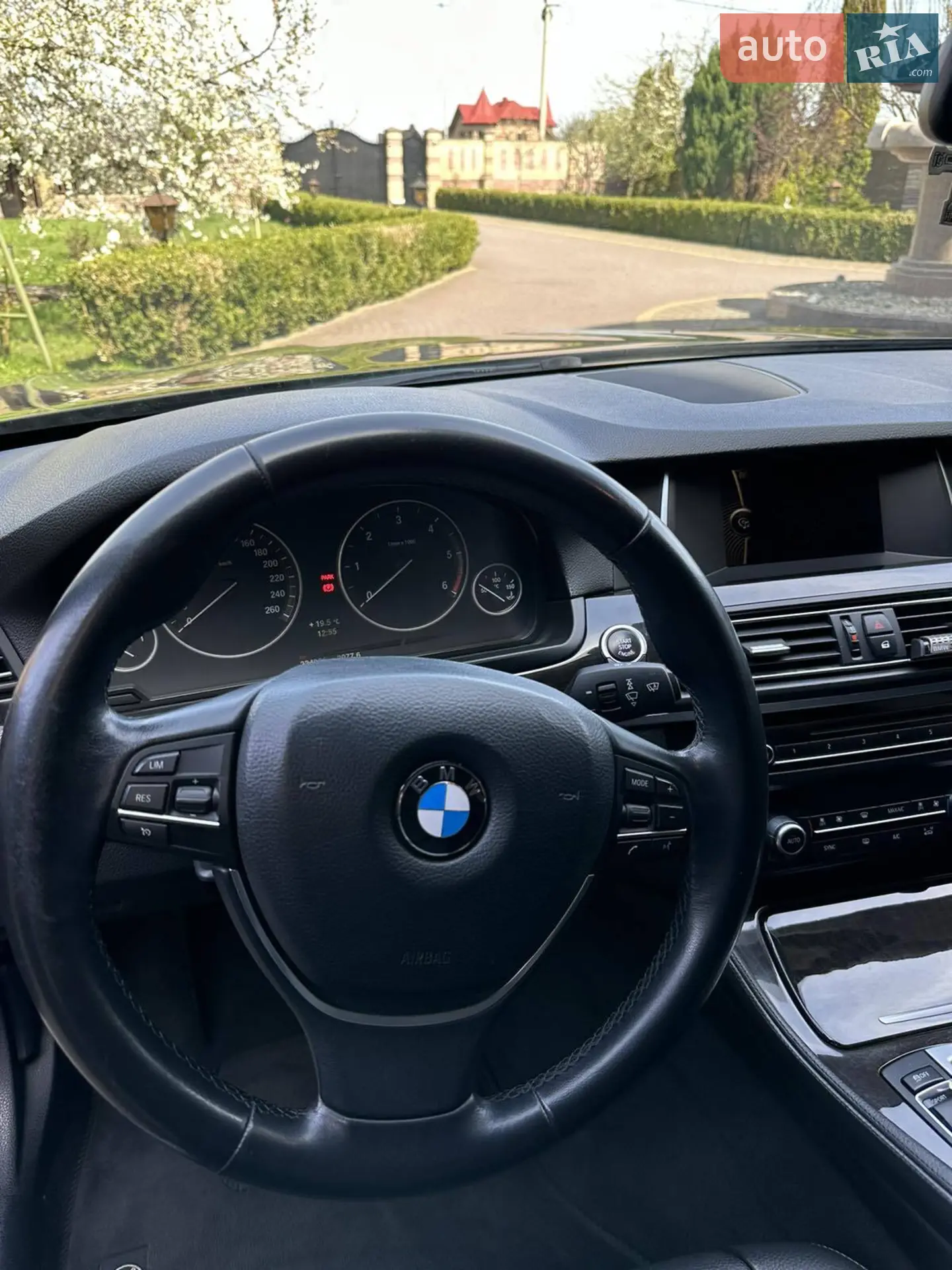 2013 BMW 5er - мініатюра 10