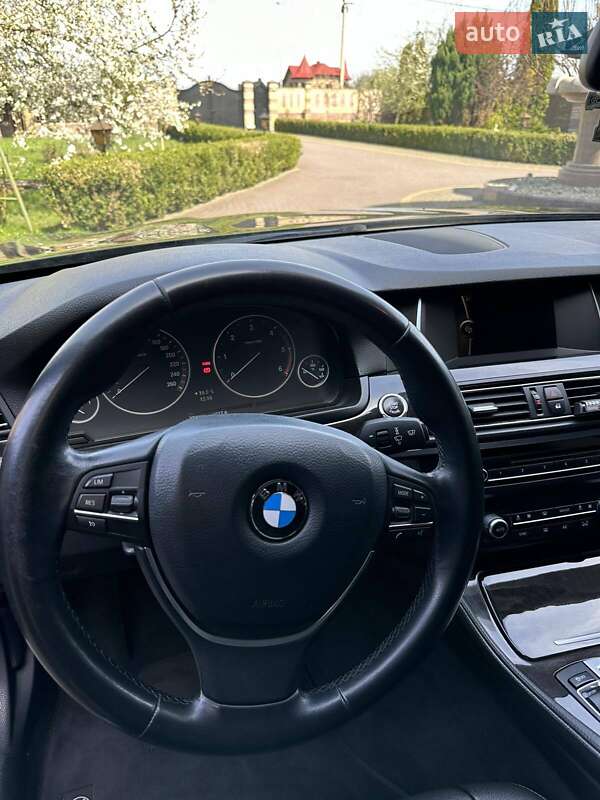 Седан BMW 5 Series 2013 в Луцке