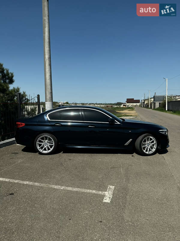 Седан BMW 5 Series 2018 в Измаиле