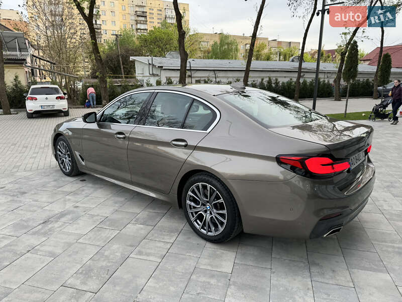Седан BMW 5 Series 2017 в Ужгороде фото 4 Седан BMW 5 Series 2017 в Ужгороде