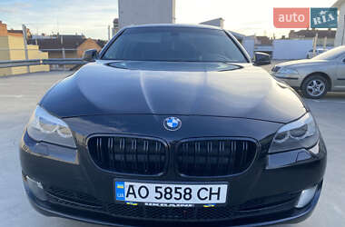 Седан BMW 5 Series 2012 в Мукачево