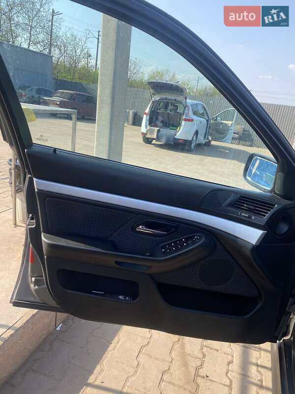 Седан BMW 5 Series 2003 в Кривом Роге фото 9 Седан BMW 5 Series 2003 в Кривом Роге