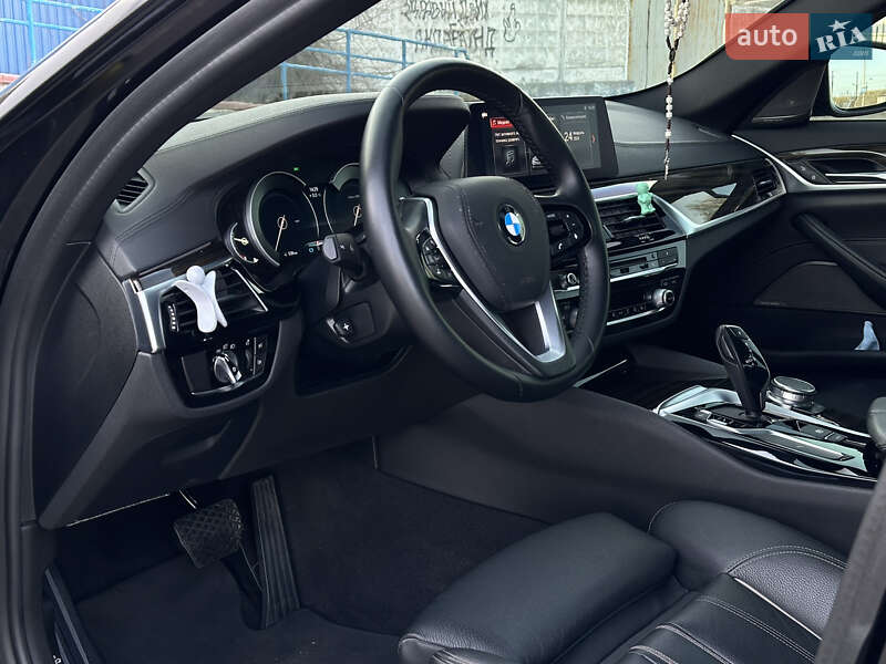 Седан BMW 5 Series 2019 в Запорожье
