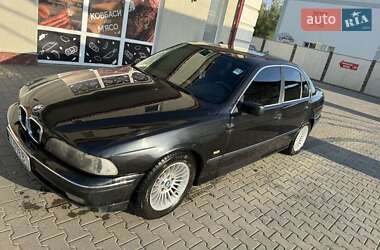 Седан BMW 5 Series 1997 в Черновцах