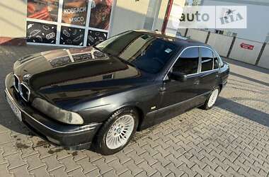 Седан BMW 5 Series 1997 в Черновцах