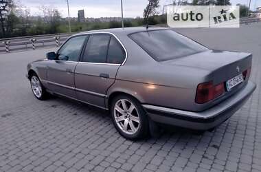 Седан BMW 5 Series 1990 в Тернополе