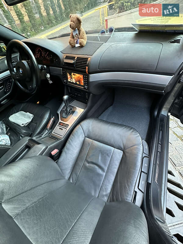 Універсал BMW 5 Series 2003 в Чернівцях