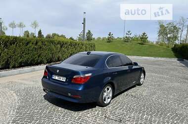 Седан BMW 5 Series 2004 в Днепре