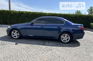 Седан BMW 5 Series 2004 в Днепре