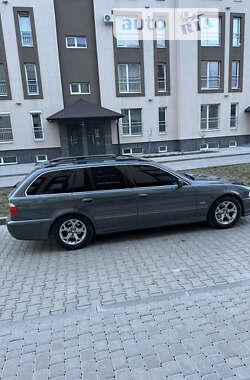 Универсал BMW 5 Series 2003 в Черновцах