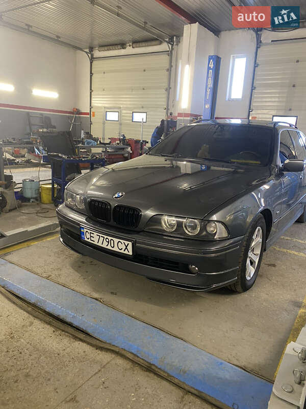 Універсал BMW 5 Series 2003 в Чернівцях