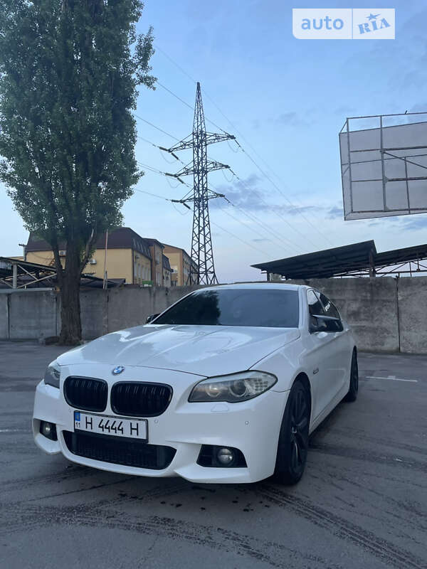 Седан BMW 5 Series 2012 в Киеве