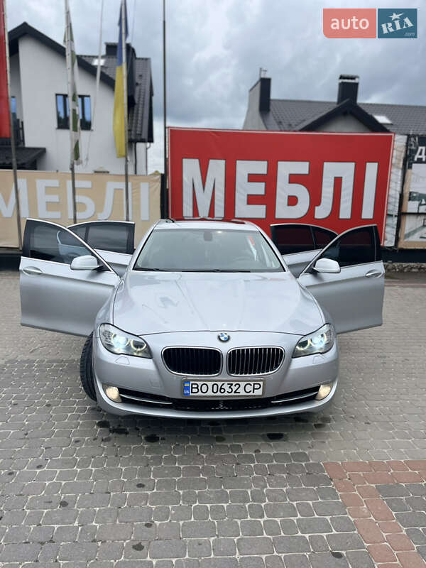 Седан BMW 5 Series 2012 в Тернополі