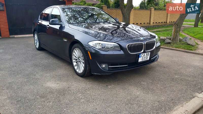 Седан BMW 5 Series 2012 в Черкасах