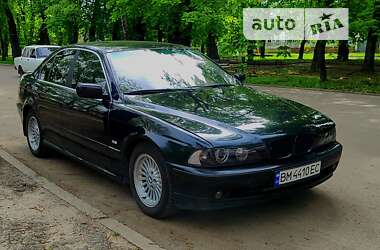 Седан BMW 5 Series 2000 в Ромнах
