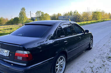 Седан BMW 5 Series 2001 в Славуте