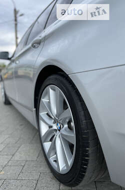 Седан BMW 5 Series 2011 в Калуше