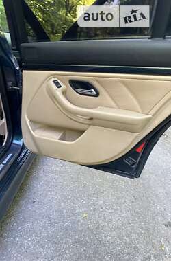 Седан BMW 5 Series 1996 в 
