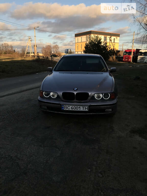 Седан BMW 5 Series 1997 в Яворове