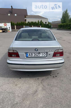Седан BMW 5 Series 2000 в Хмельнике