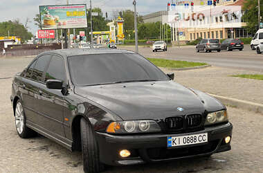 Седан BMW 5 Series 2001 в Броварах