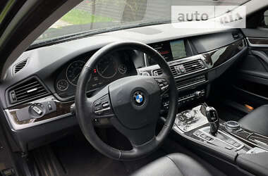 Седан BMW 5 Series 2013 в Львове