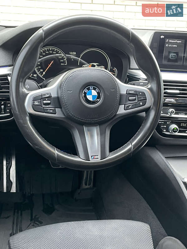 Седан BMW 5 Series 2017 в Днепре фото 20 Седан BMW 5 Series 2017 в Днепре