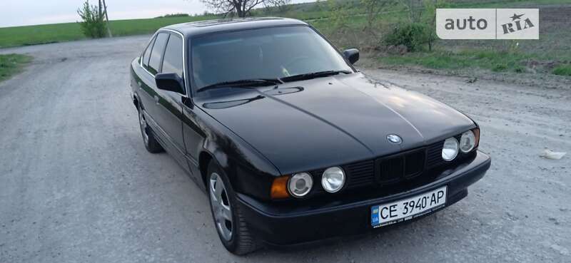 Седан BMW 5 Series 1990 в Барвінковому