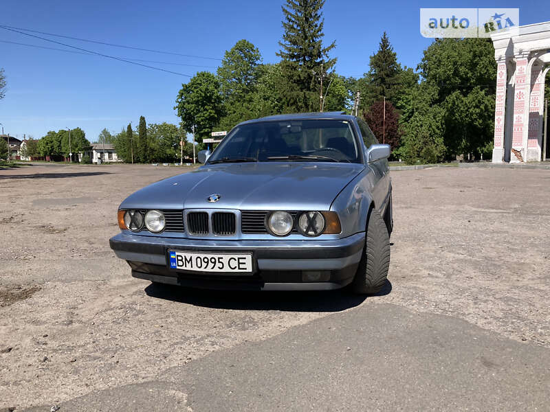Седан BMW 5 Series 1990 в Кролевці