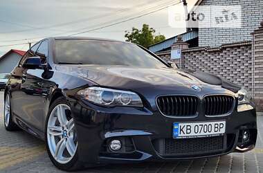 Седан BMW 5 Series 2016 в Тульчині