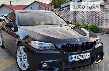 Седан BMW 5 Series 2016 в Тульчині