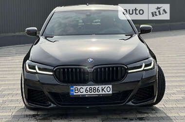 Седан BMW 5 Series 2023 в Мостиске