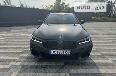 Седан BMW 5 Series 2023 в Мостиске