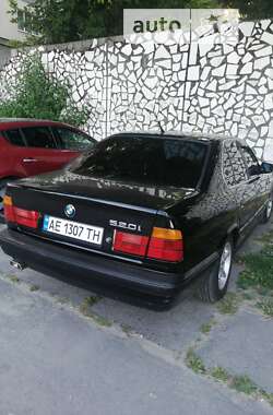 Седан BMW 5 Series 1991 в Каменском