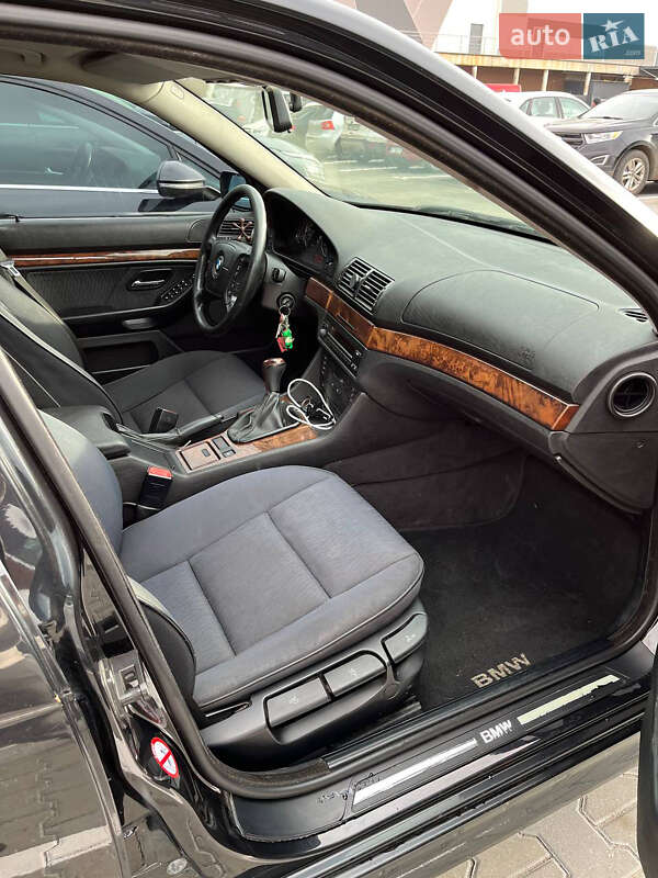 Универсал BMW 5 Series 2000 в Надворной