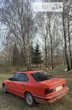 Седан BMW 5 Series 1991 в Пирятине