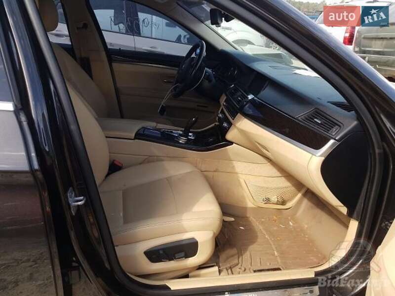 Седан BMW 5 Series 2013 в Кременчуге