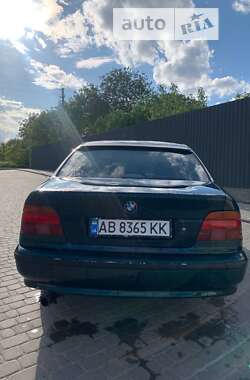 Седан BMW 5 Series 1997 в Тульчине