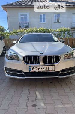 Седан BMW 5 Series 2013 в Мукачево